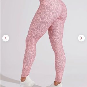 BuffBunny Pink Legacy Leggings in Bossy Print